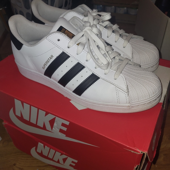 Louis Vuitton Brown and Gray Athletic Shoes - Picture 14 of 16